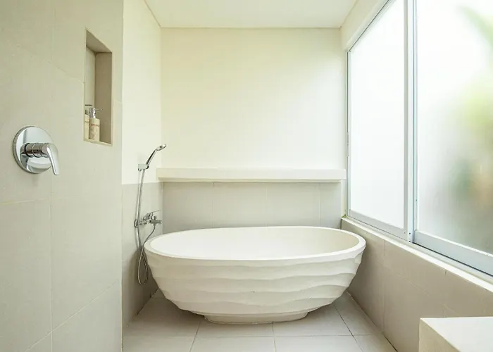 度假居 Brand New 2br 2 Mins To *