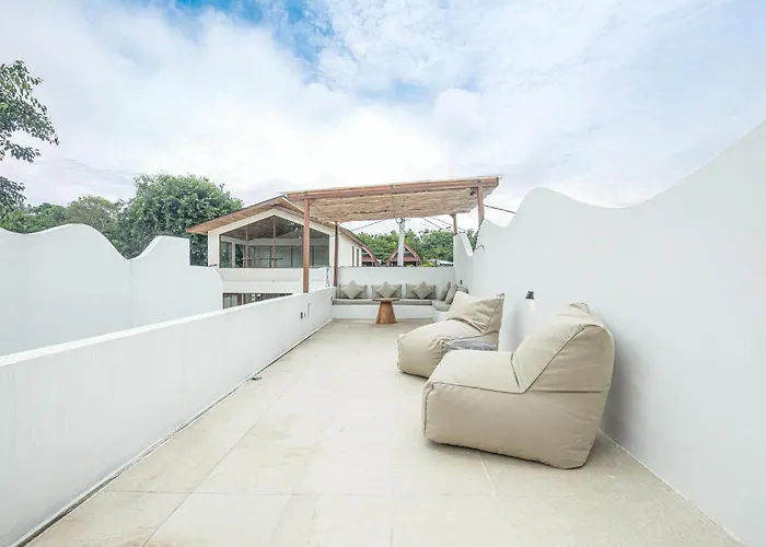 Brand New 2br 2 Mins To Ferienhaus Uluwatu